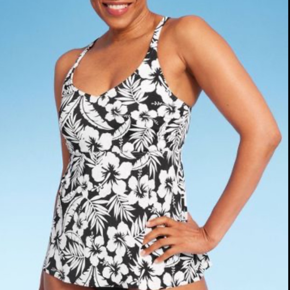 Lands End Tankini UPF 50 ultraviolet protection blocks 98% UV rays NWT Sz. 6-8